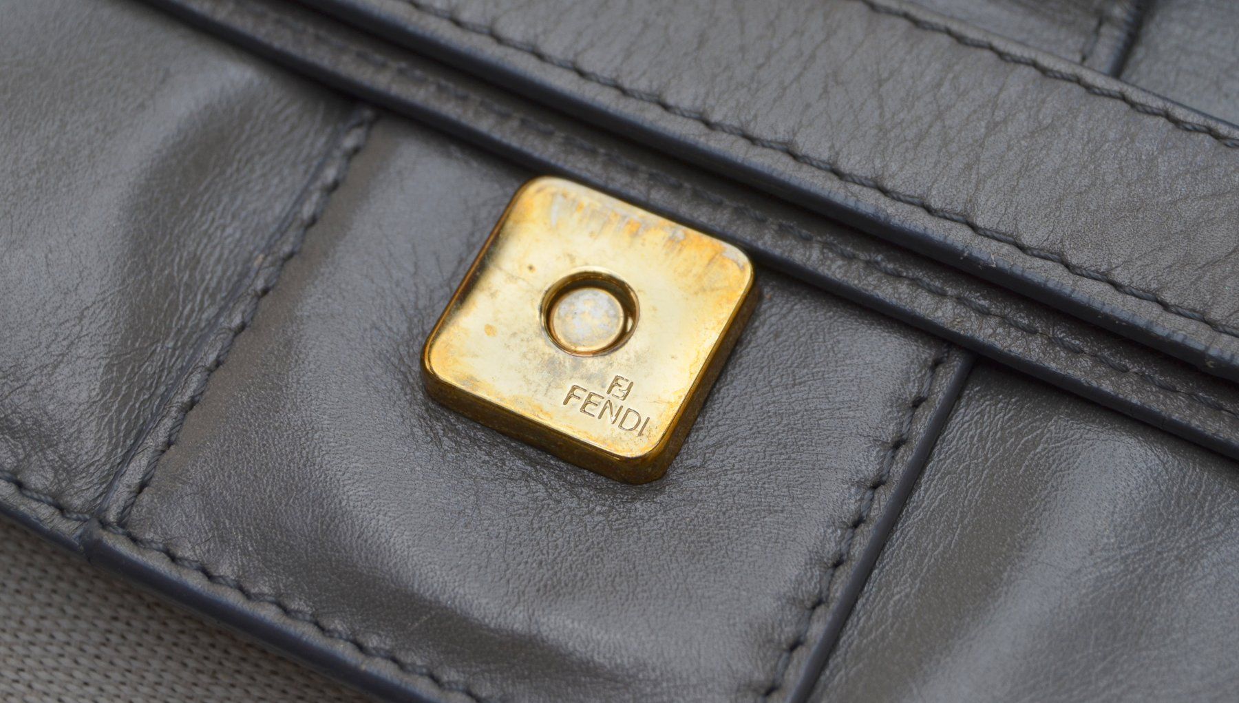 Fendi Taschen für Damen: Fendi Tasche / Sac / Pochette – Gebraucht aus Collonges von Auganien 8