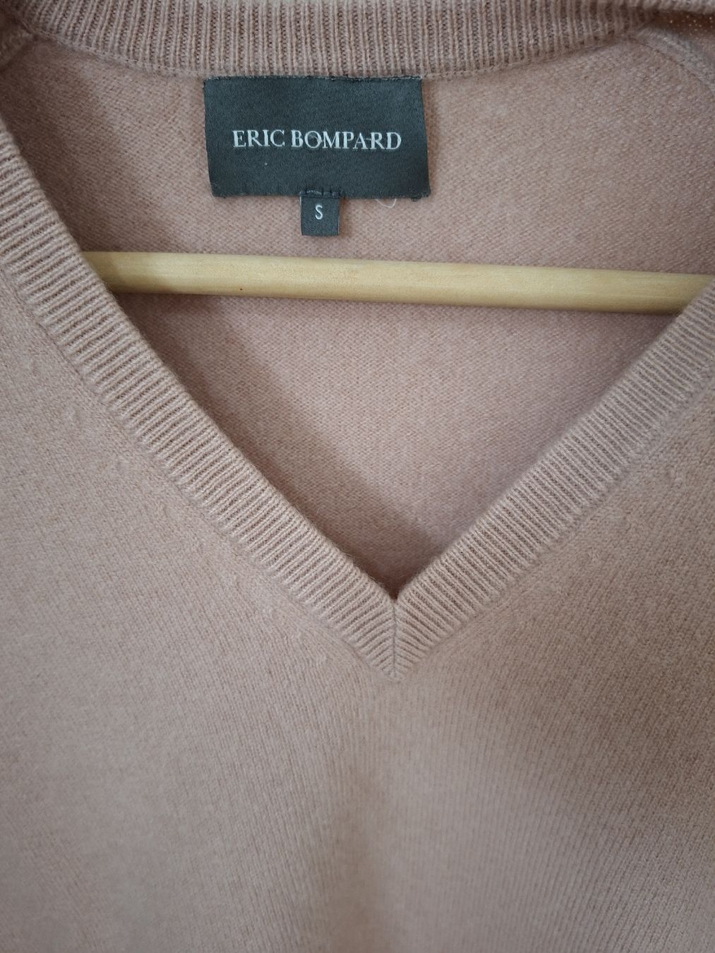 Maglioni & Felpe: Pull en 100% cachemire rose Eric Bombard S – Usato da Renens VD venduto da ser_j2fn 2