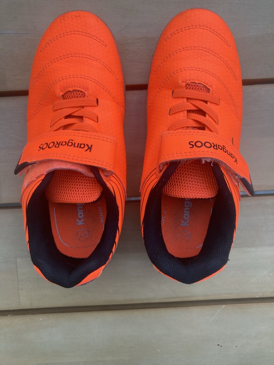 Scarpe per ragazzi: Hallenturnschuhe Gr 31 – Usato da Laupen BE venduto da stef_h 4