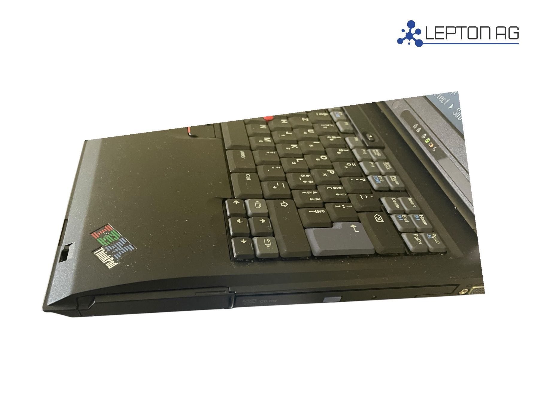 IBM Notebooks: IBM Thinkpad R50e – Defekt aus Niederdorf von LeptonAG 3