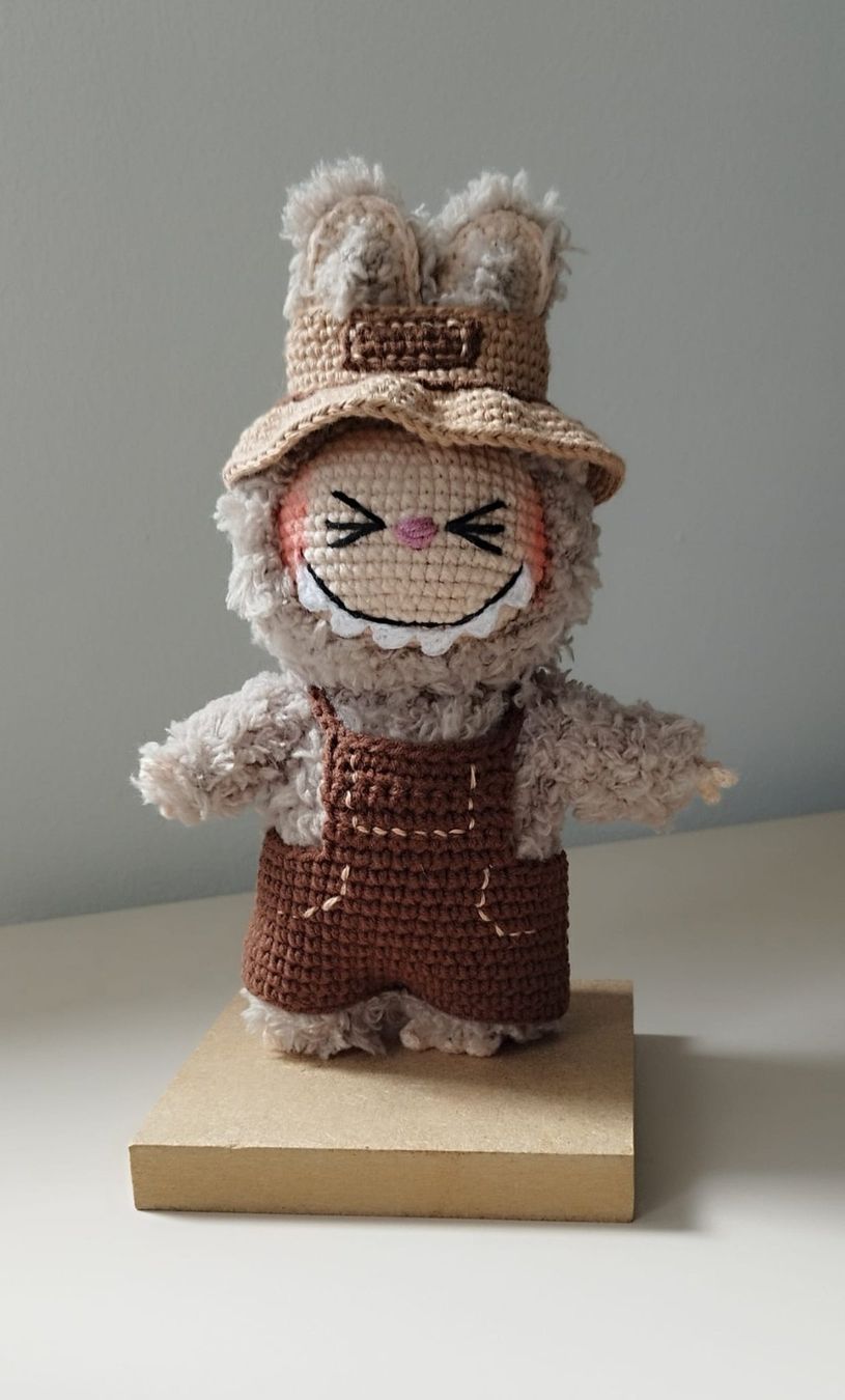 Portachiavi: Handmade Labubu Keychain-en crochet – Nuovo e nell'imballaggio originale da Arnex-sur-Orbe venduto da can_97vn 8