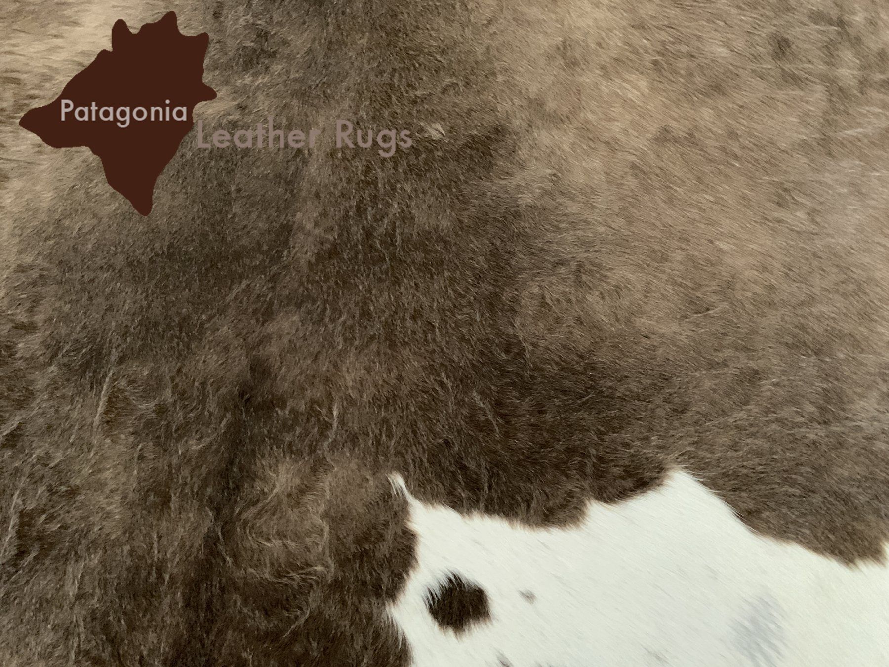 Tappeti: echtes Kuhfell Teppich alpen/white – Nuovo e nell'imballaggio originale da Arbedo venduto da patagonialeatherrugs 1