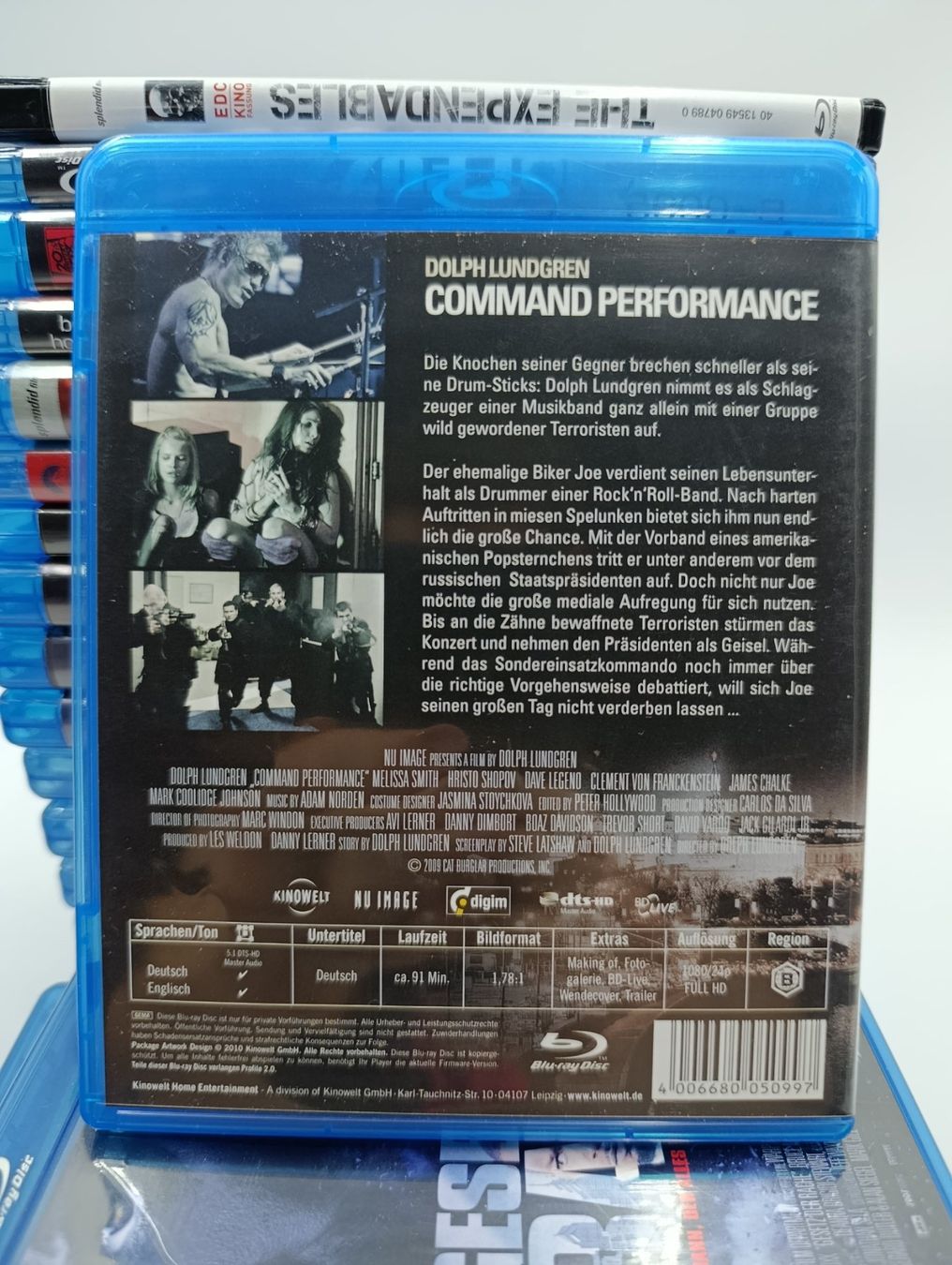 Tutti i DVDs: Command Performance Blu-Ray DVD – Usato da Wil SG venduto da Donaldus 1