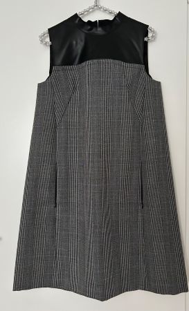 Schickes Akris punto Kleid Gr.36,100%Wolle,NEU (999 sFr.)