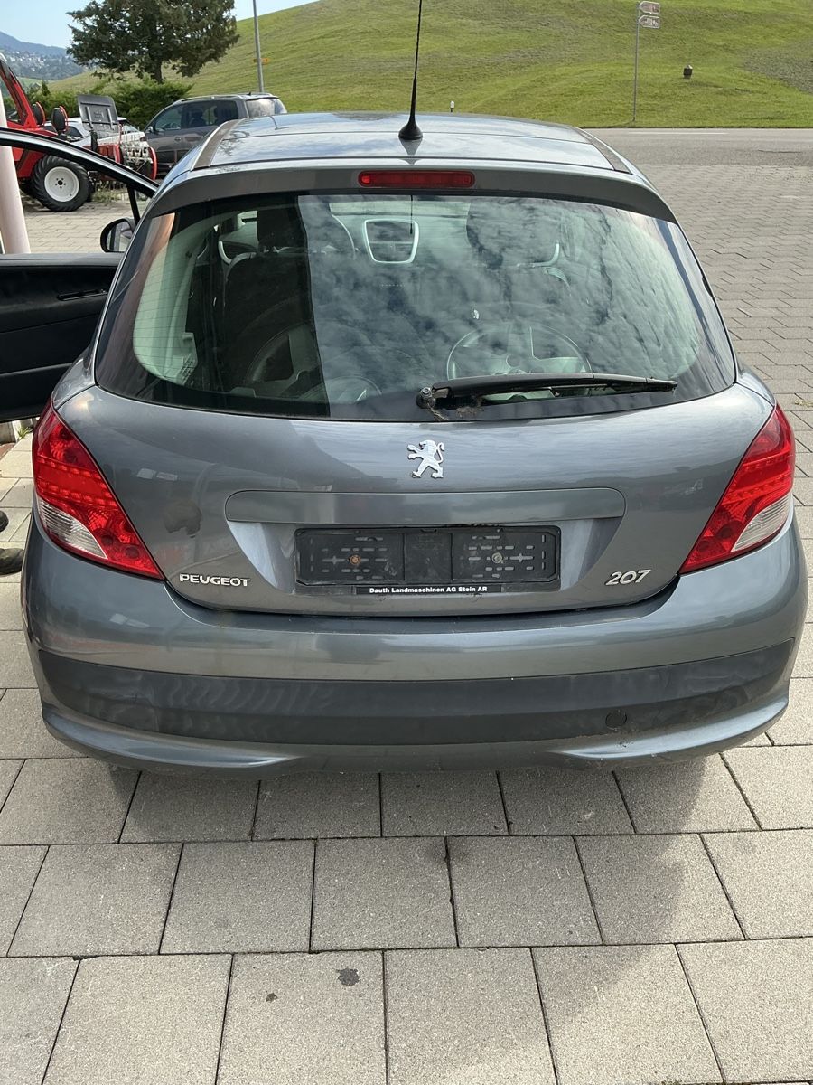 Peugeot Autos: Peugeot 207 – Gebraucht aus Stein AR von aut_fx2l 4