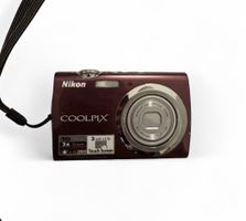 Nikon Coolpix S220