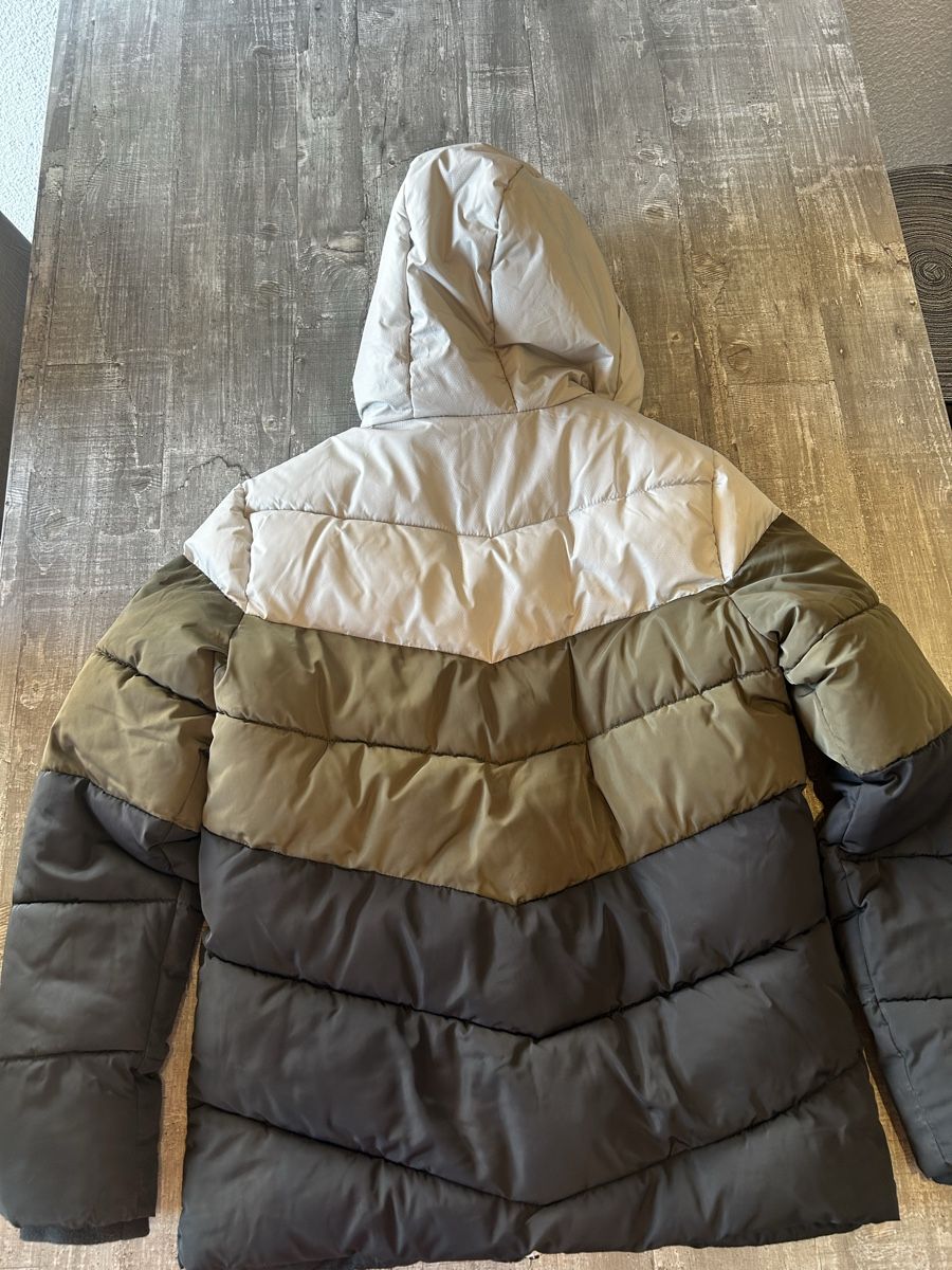 C&A Giacche & Cappotti: Winterjacke Explore  Grösse 164 – Usato da Brüttisellen venduto da mogador9 1