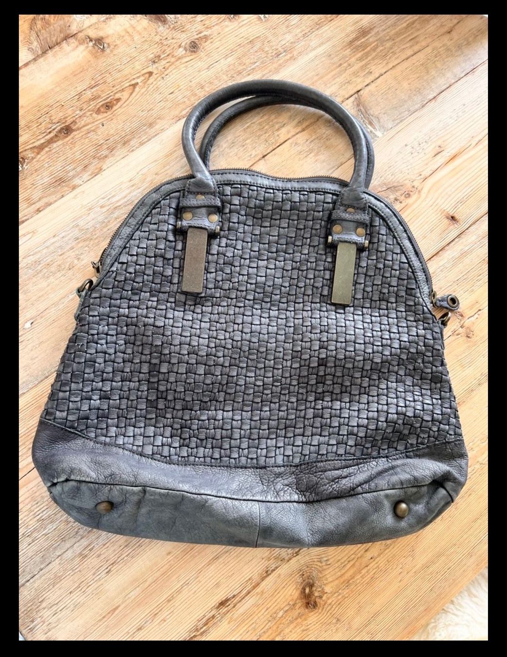 Lässig Borse da donna: Taubenblaue BERLIN BAG – Usato da Schaan venduto da kse_rf29 1