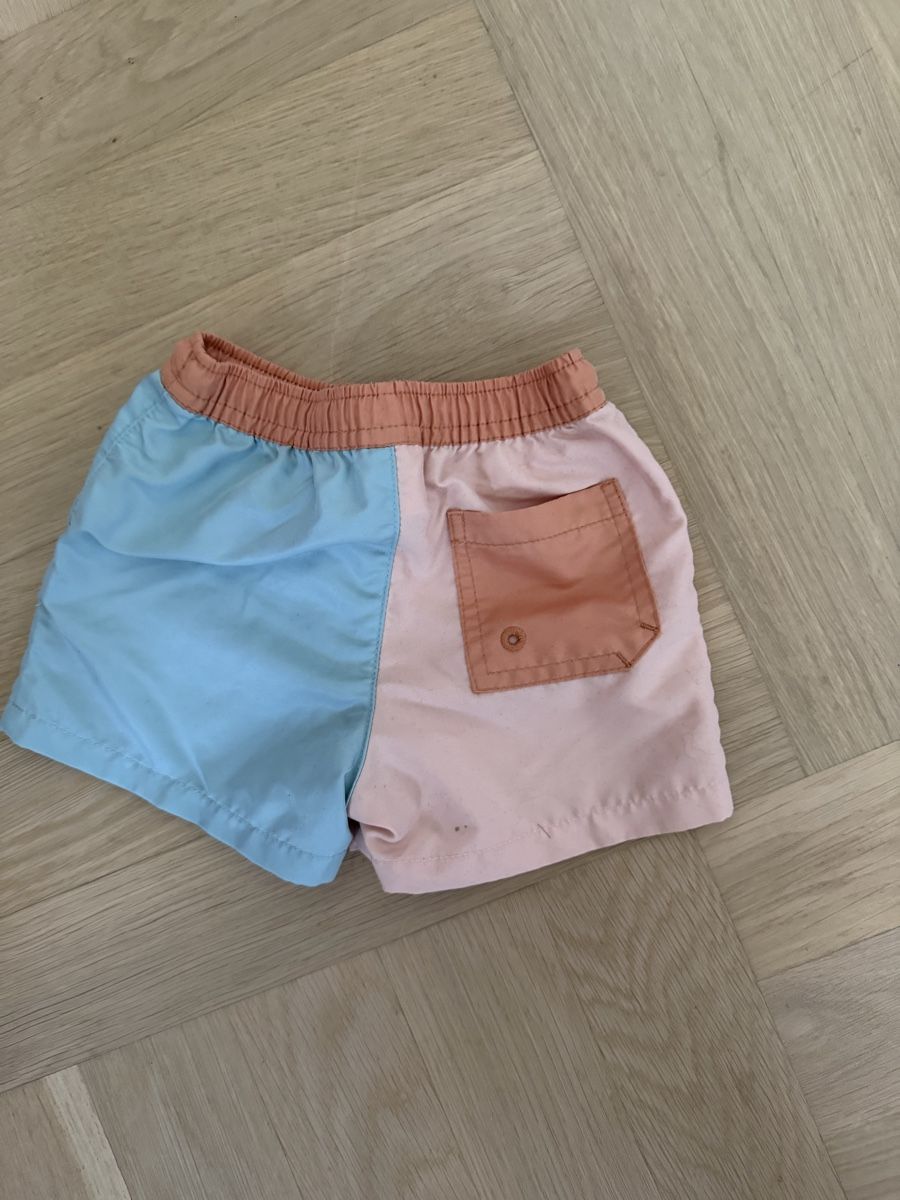 Lotti & Set di vestiti: Baby Badehosen Gr. 68 – Usato da Küsnacht ZH venduto da Sanibeljp 1