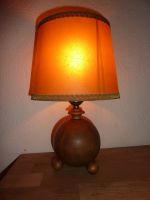 Handgefertigte Kugellampe Holzlampe mit Schirm B.Koelliker Z