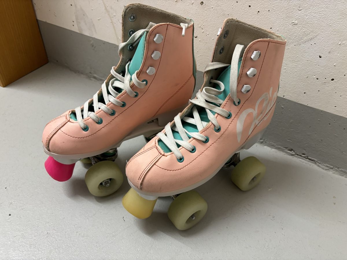 Pattini in linea & Pattini a rotelle: Rio Rollschuhe Grösse 37 – Usato da Oberbüren venduto da Iceman009