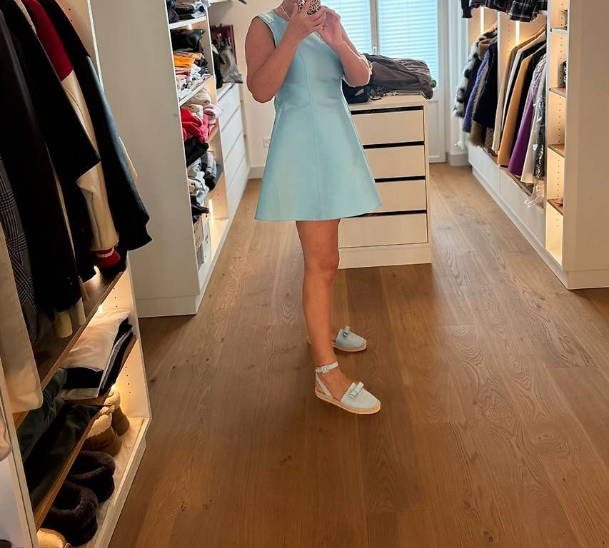 Robes: Kleid Red Valentino  – D'occasion à Luzern par per_mxf5 2