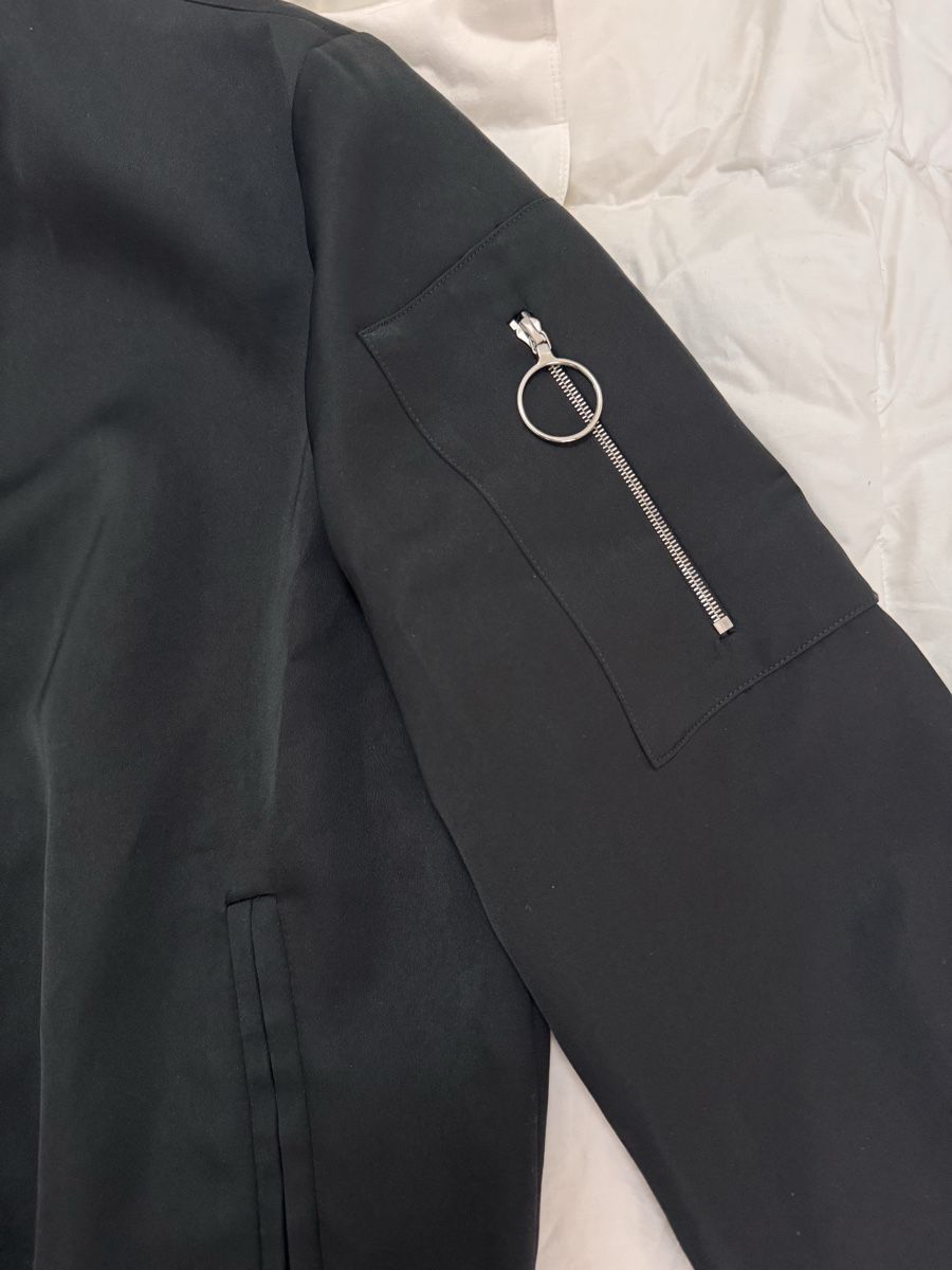 Claudie Pierlot Giacche: Claudie perlot schwarze Jacke – Nuovo (secondo la descrizione) da Lenzburg venduto da CelinaS01 5