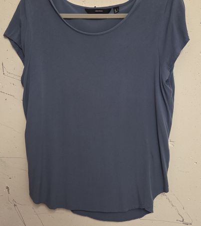 Sommerliches Vero Moda Shirt in Grösse L - Blauton