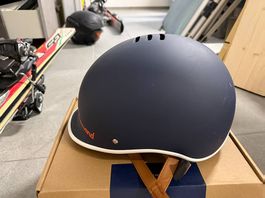 Casco Thousand Heritage blu navy  cinturini in pelle