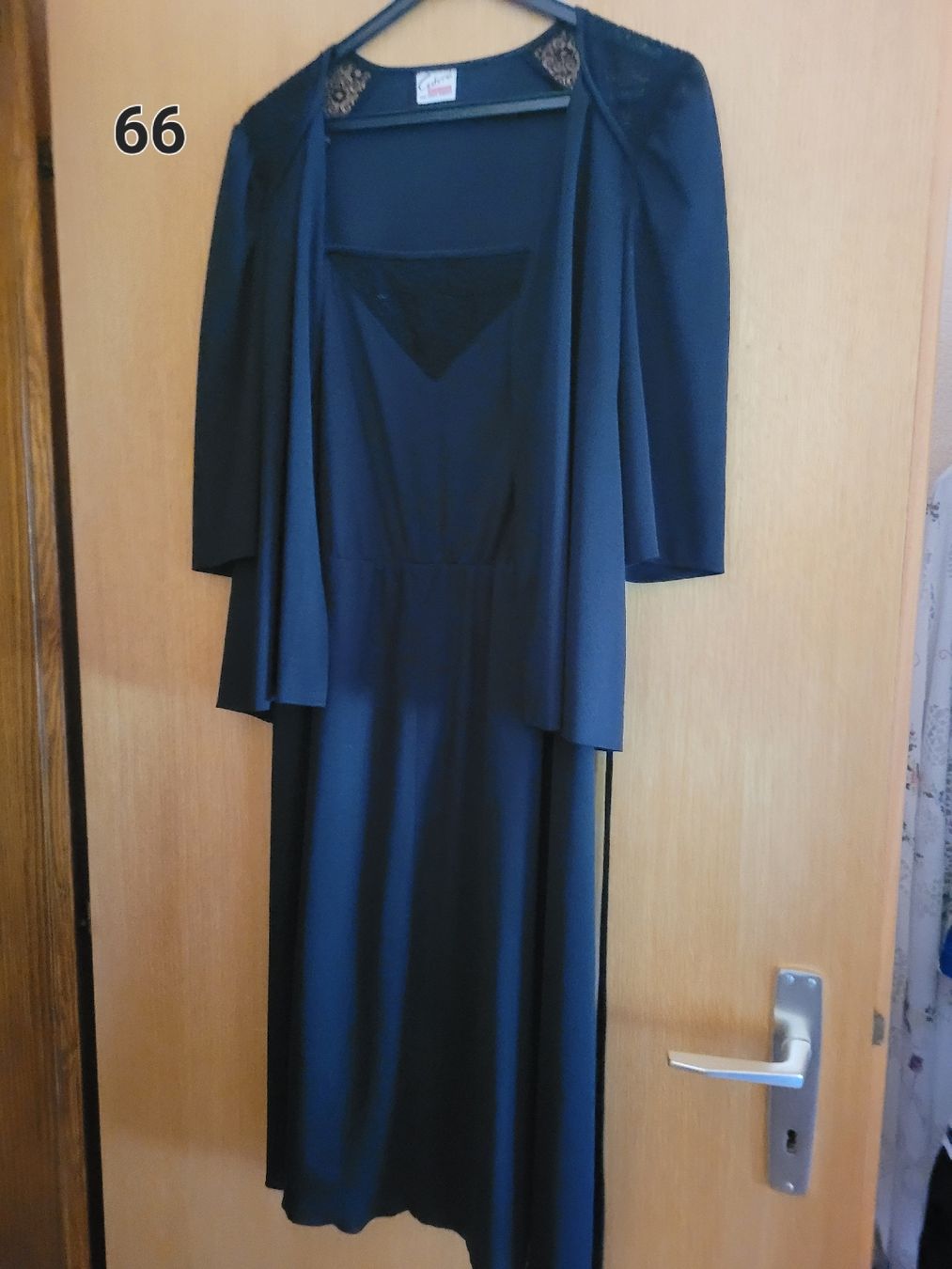Kleider: robe – Gebraucht aus St-Maurice von Didote