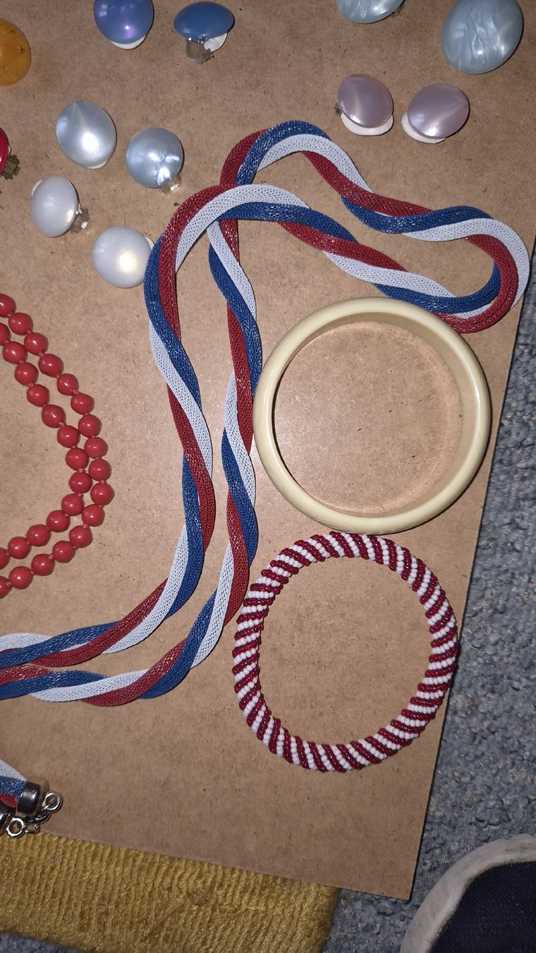 Sonstiger Schmuck: Vintage  Schmuck  – Gebraucht aus Kölliken von MissesBossTop1 2