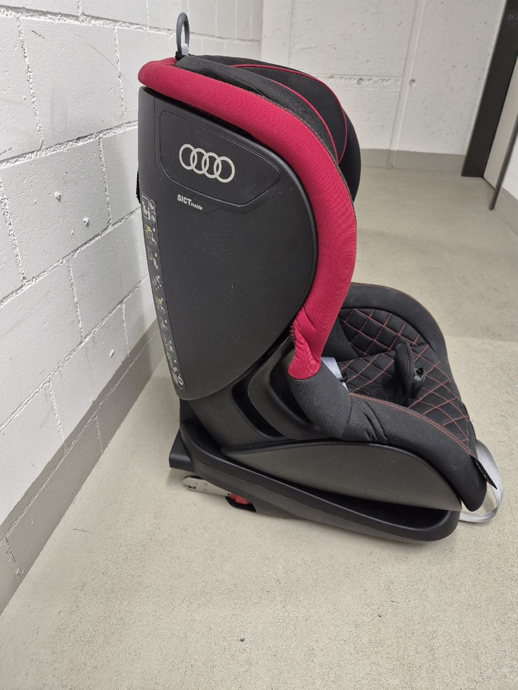 Seggiolini per auto: Audi Kindersitz – Usato da Steinen venduto da dobs03 1