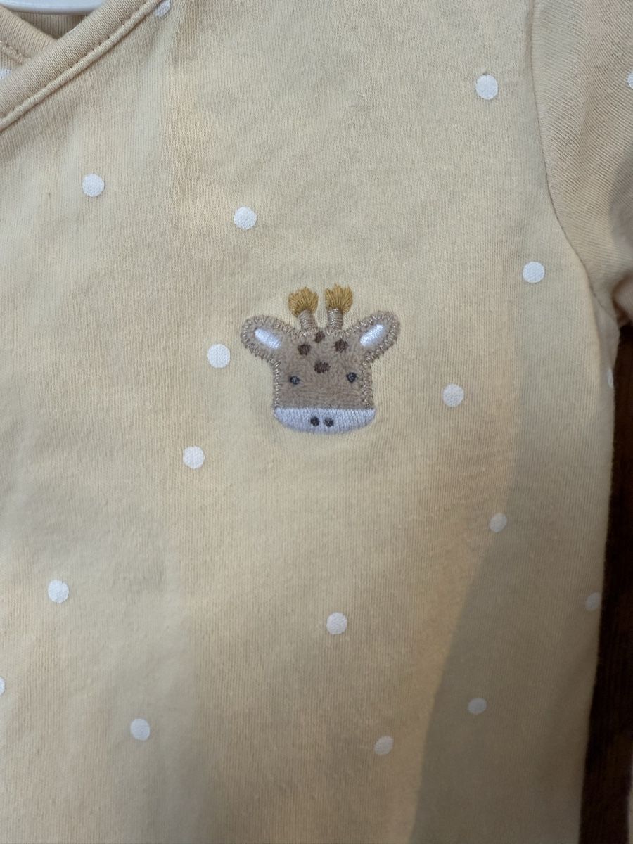 Pigiama & Simili: Pyjama John Lewis cache cœur jaune taille 3-6 mois – Nuovo e nell'imballaggio originale da Vésenaz venduto da mar_xpz7 2