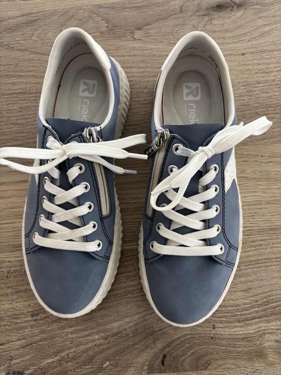 Rieker Scarpe da donna: Leichte Sneakers von Rieker, Grösse 39 – Usato da Konolfingen venduto da tilia76 1