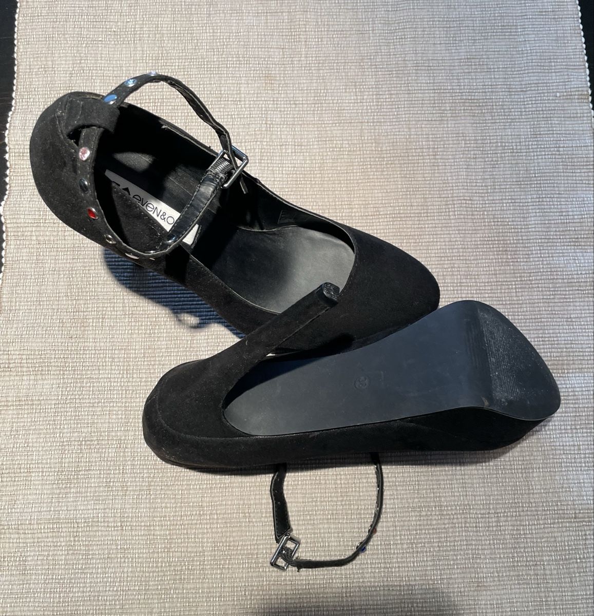Scarpe da donna: Pumps – Nuovo (secondo la descrizione) da Büren an der Aare venduto da mii_57vx