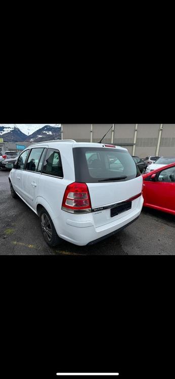 Opel Zafira 2.2 Automat Benziner