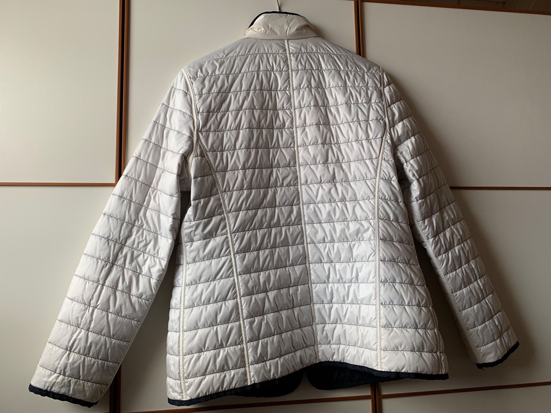 Basler Giacche: BASLER Wende Steppjacke blau/weiss Gr. 42 – Usato da Embrach venduto da Lieblingszeugs 5