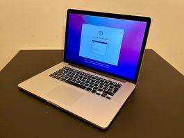 MacBook Pro (Retina, 15", Mid 2015) Silber A1398