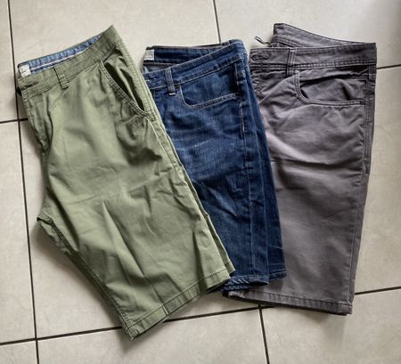 3 paar kurze Herren Hosen Gr.46