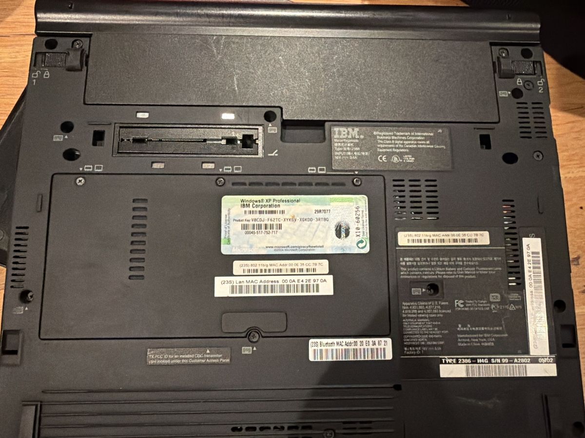 IBM Notebook: PC IBM THINK PAD AVEC BASE – Usato da Echallens venduto da JAR69 1