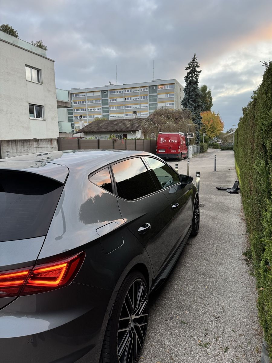 Seat Automobili: Seat Leon FR – Usato da Nyon venduto da Ilan1260 4
