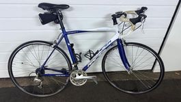 Velo decourse Racer Endurance 2 avec  Garmin