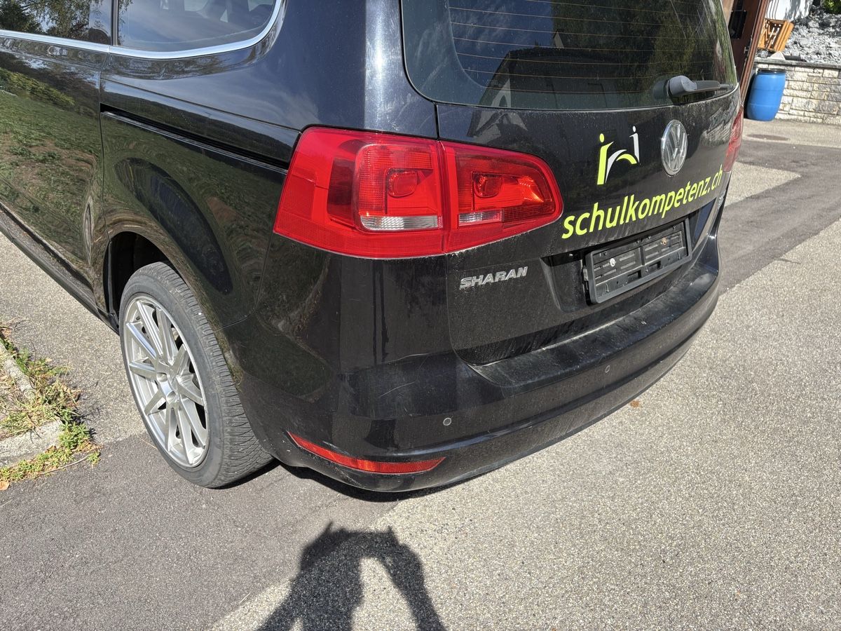 Volkswagen Tutti pezzi di ricambio auto: Heckleuchte links VW Sharan 7N Komplett – Usato da Freienstein venduto da Golfbueb
