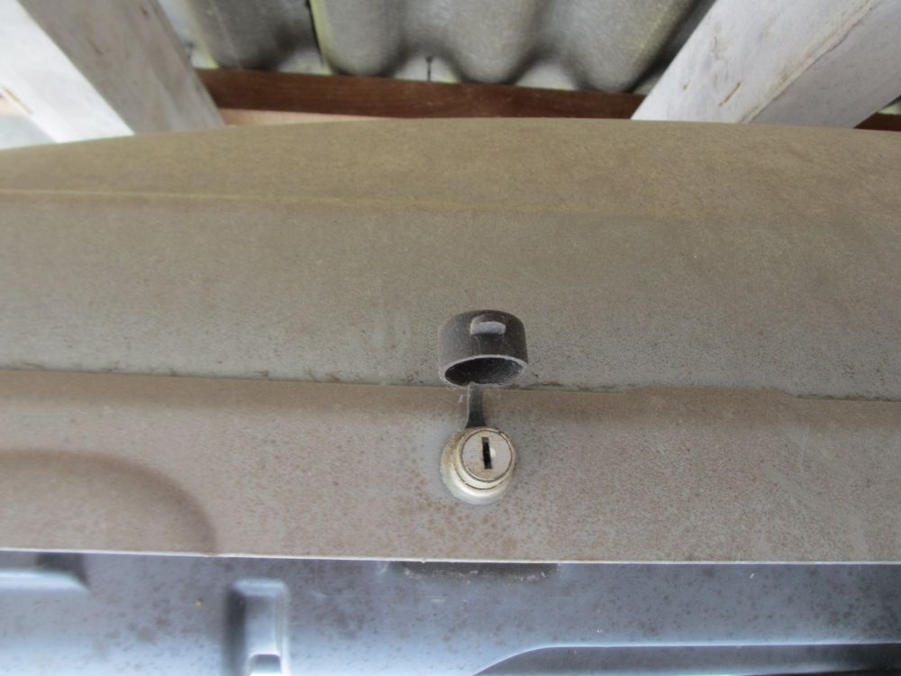 Dachbox mit Schlüssel Kaufen auf Ricardo
