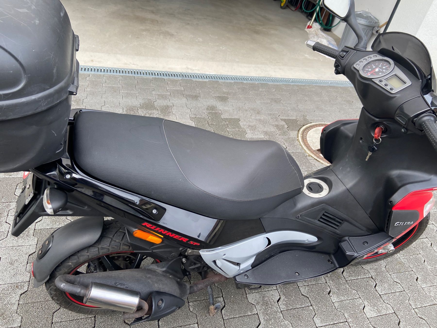Gilera Scooters: GILERA RUNNER 50 SP – D'occasion à Erlinsbach SO par  4