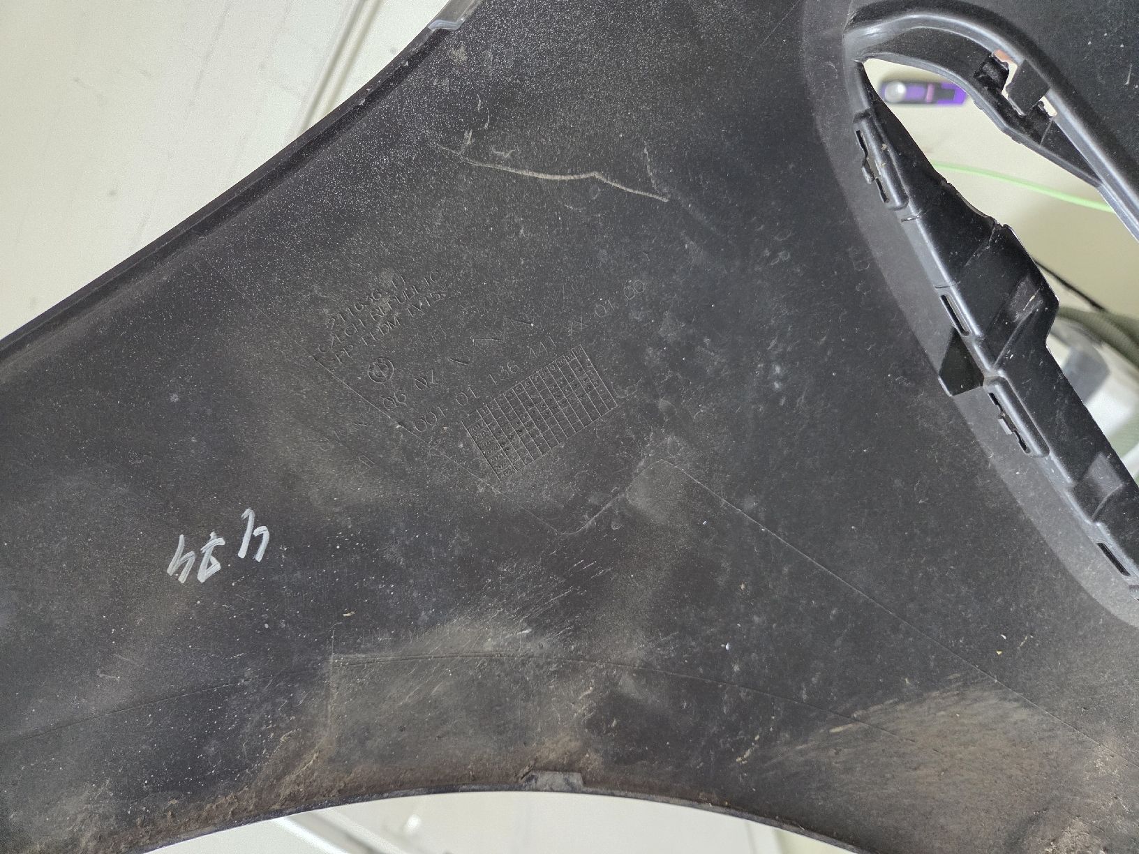 BMW Tutti pezzi di ricambio auto: Originale BMW F40 135i M stossfänger – Usato da Thierachern venduto da manuuh92 8
