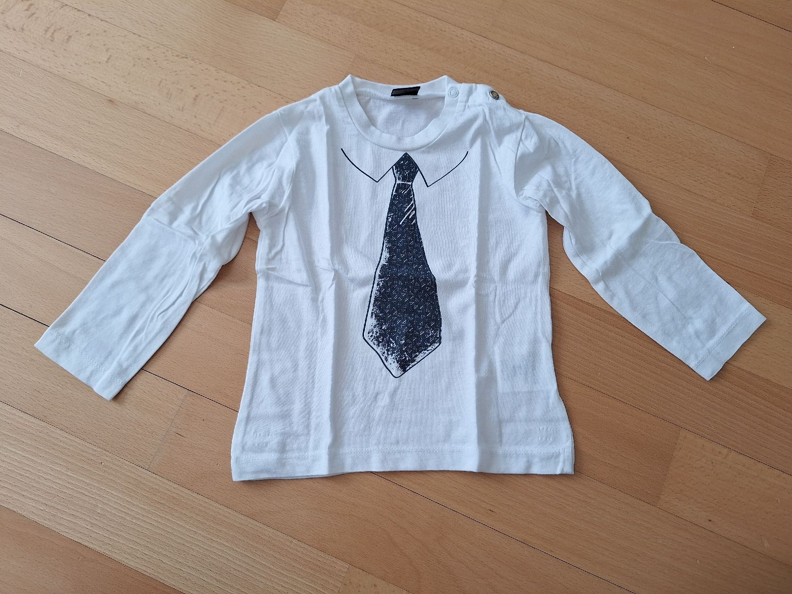Maglioni & Felpe: Langarmshirt mit Krawatte in Gr. 86 – Usato da Oberrieden venduto da man_9tm2