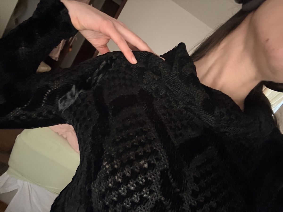 Versace Maglioni & Felpe: Vintage Versace Jeans Couture Pullover – Usato da Zürich venduto da BeatriceTan 1