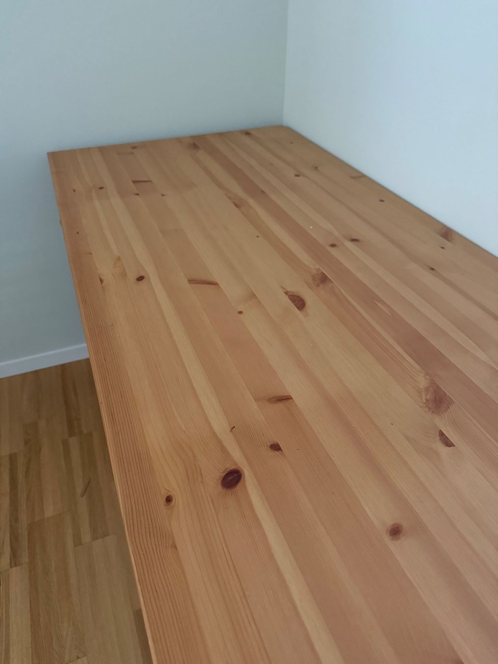 Ikea Scrivanie: IKEA Schreibtisch – Usato da Aarau venduto da kkfeliz 5