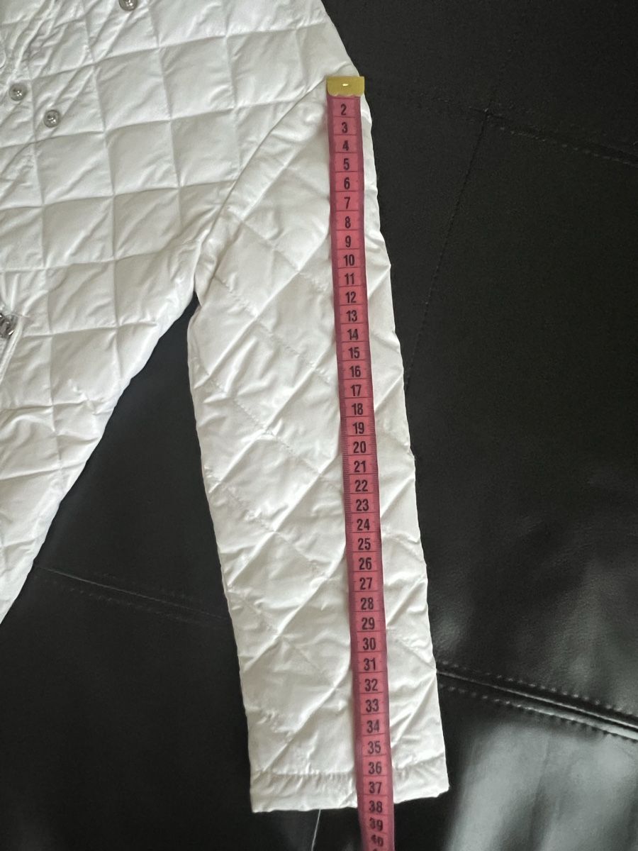 Moncler Giacche & Cappotti: Moncler Jacke Mädchen 5 Jahre – Usato da Zumikon venduto da DamenFashionShop 6