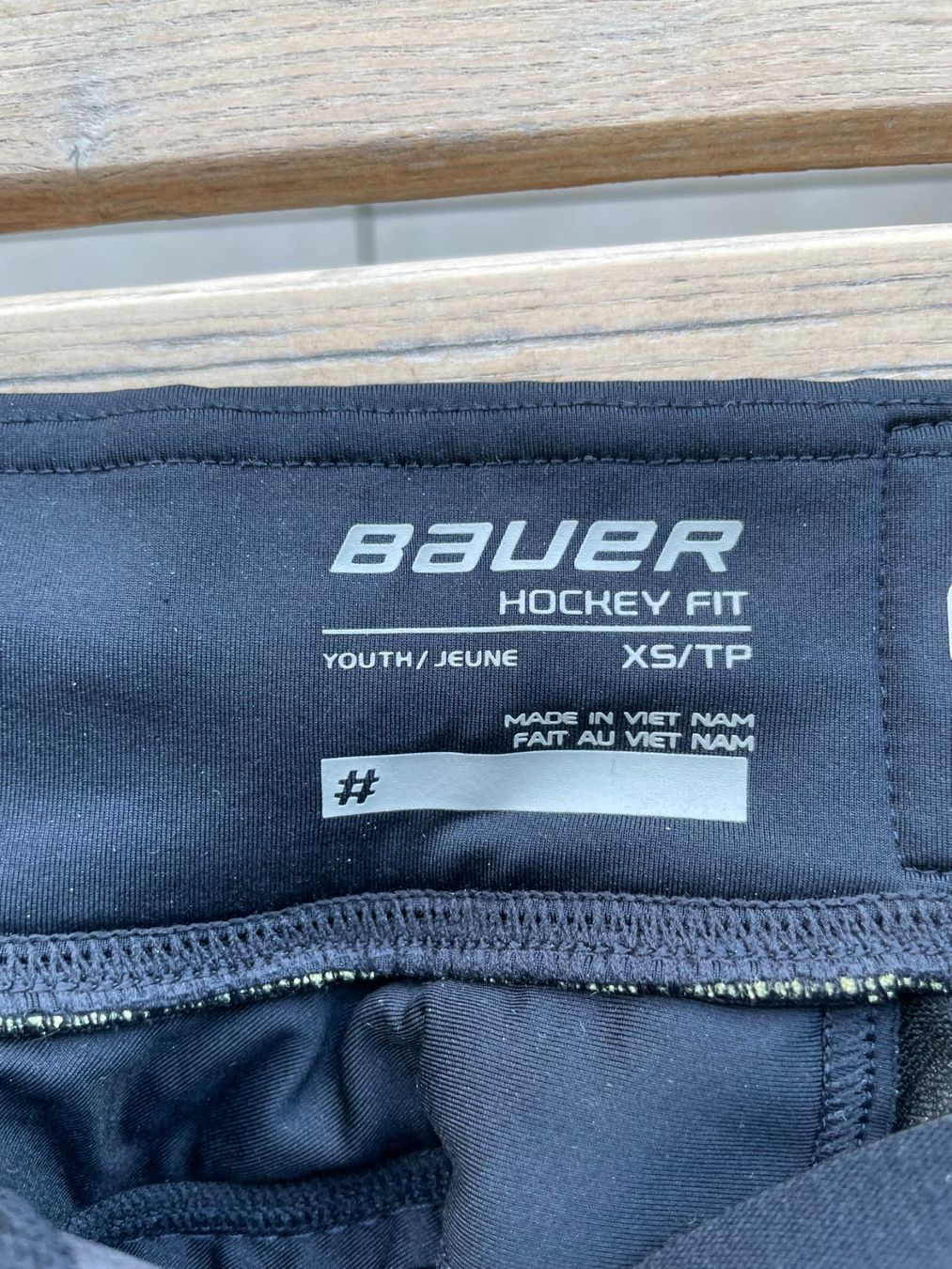 Bauer Biancheria intima: Bauer Eishockey Neckprotect Shirt Grösse Kinder YTH XS – Nuovo (secondo la descrizione) da Zürich venduto da ONA-Online 4