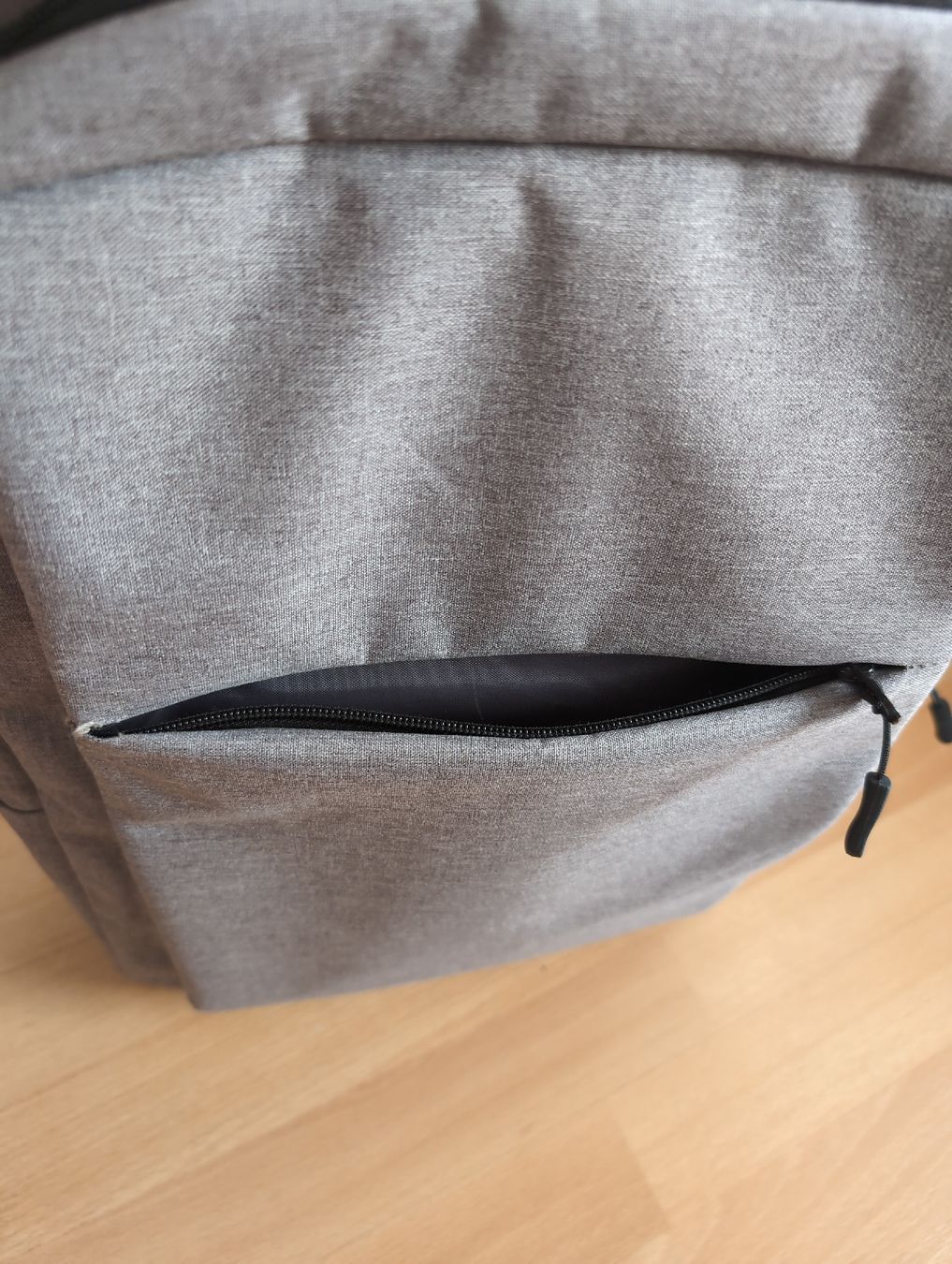 Zaini: Articona Backpack - Lightweight, Grey - Perfect for School! – Nuovo (secondo la descrizione) da Glis venduto da livespringly 5