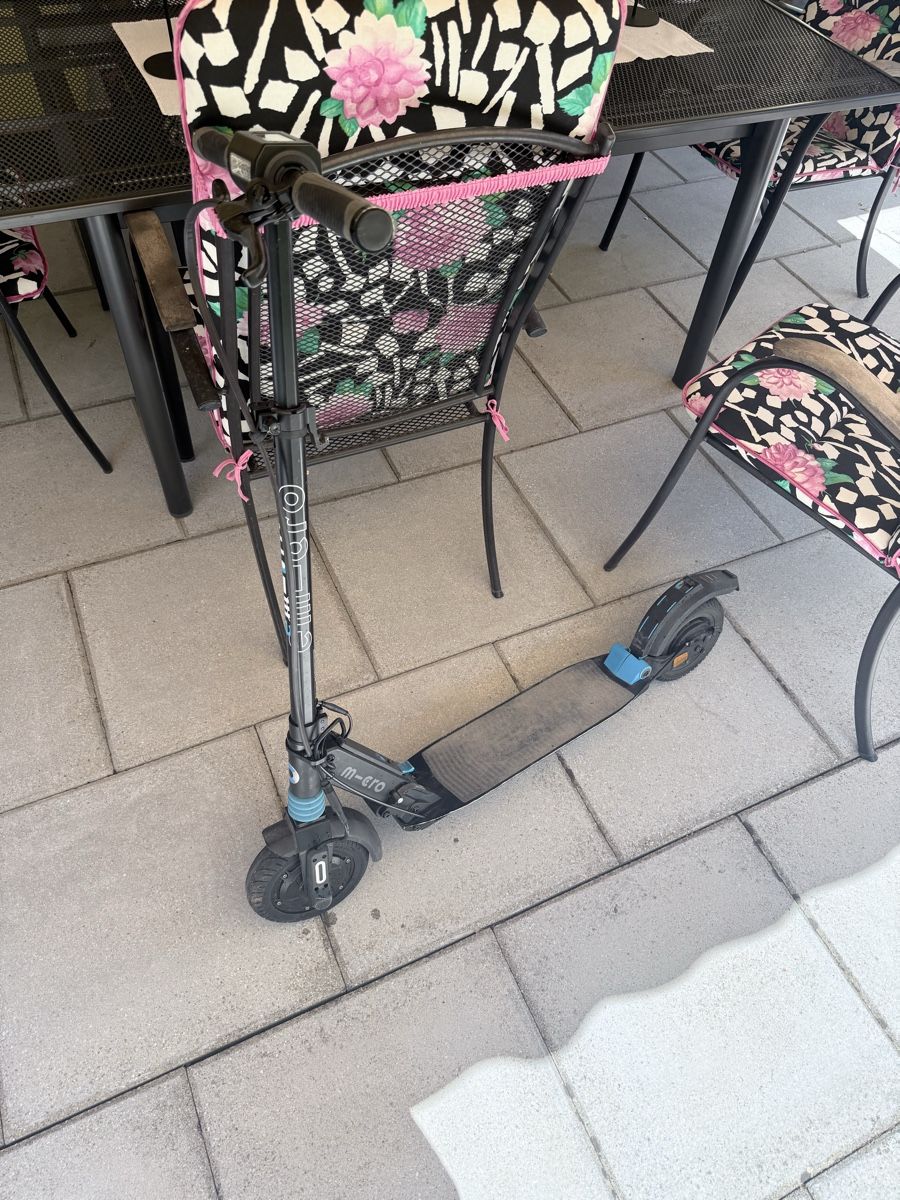 Kickboard: E-Scooter Micro Merlin – Défectueux à neuenhof par Ronny999