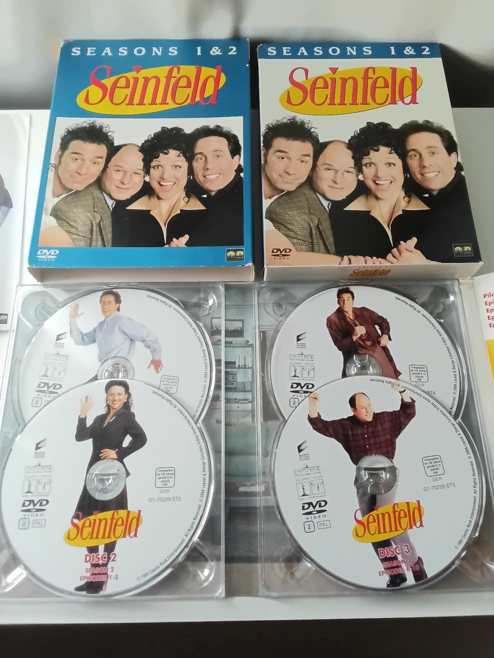 Tutti i DVDs: Seinfeld Seasons 1 & 2 DVD Box Set with 4 DVDs – Usato da Immensee venduto da vgitter 6