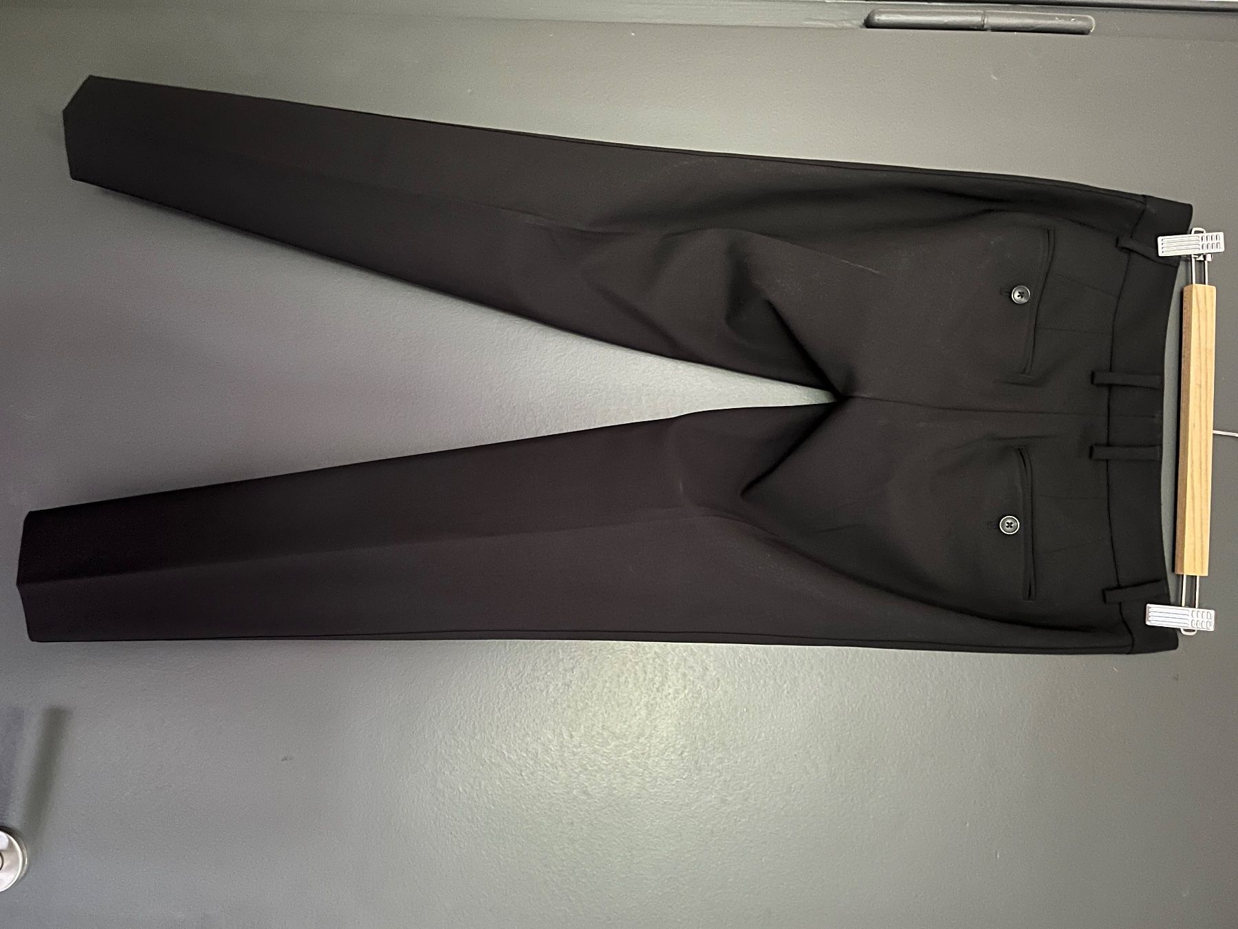 Pantaloni: Vince schmal geschnittene Hose – Usato da Zürich venduto da Danielan0 3
