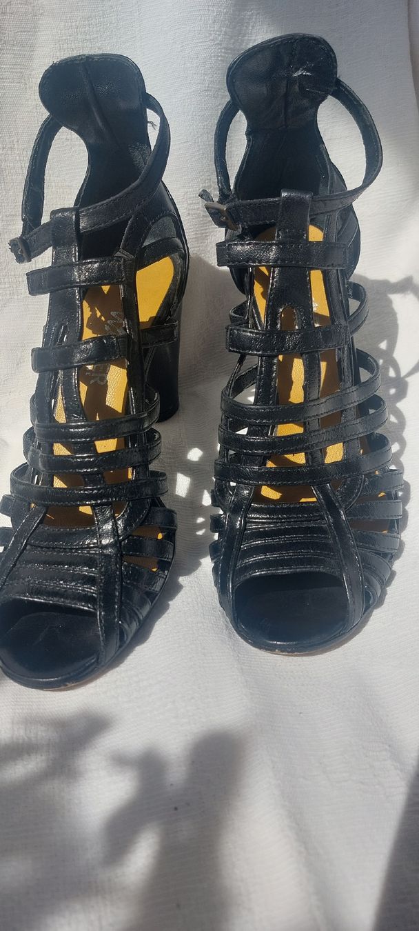 Walder Chaussures femmes: Walder Leder Sandalen – D'occasion à Zürich par wilden