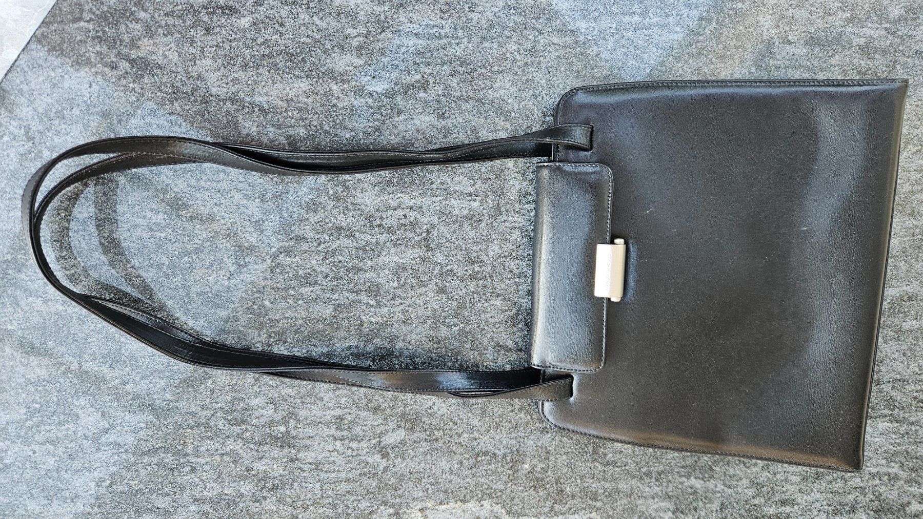 Mandarina Duck Borse da donna: Mandarina Duck Handtasche schwarz – Usato da Meyriez venduto da Zigzagzug 2