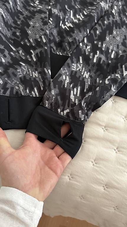 Nike Pulls & Sweat-shirts: Pulli für laufen, Nike – D'occasion à Winterthur par Maryna_14 3