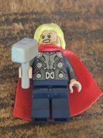 lego figurine super heroes sh0170 Thor - Spongy Cape, 