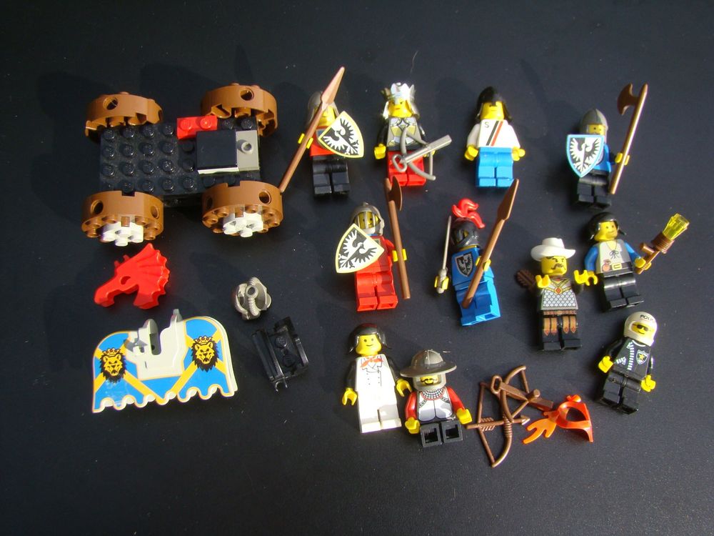 LEGO Ritter und Zubehör gemäss Fotos - älter selten (Gebraucht) in ...